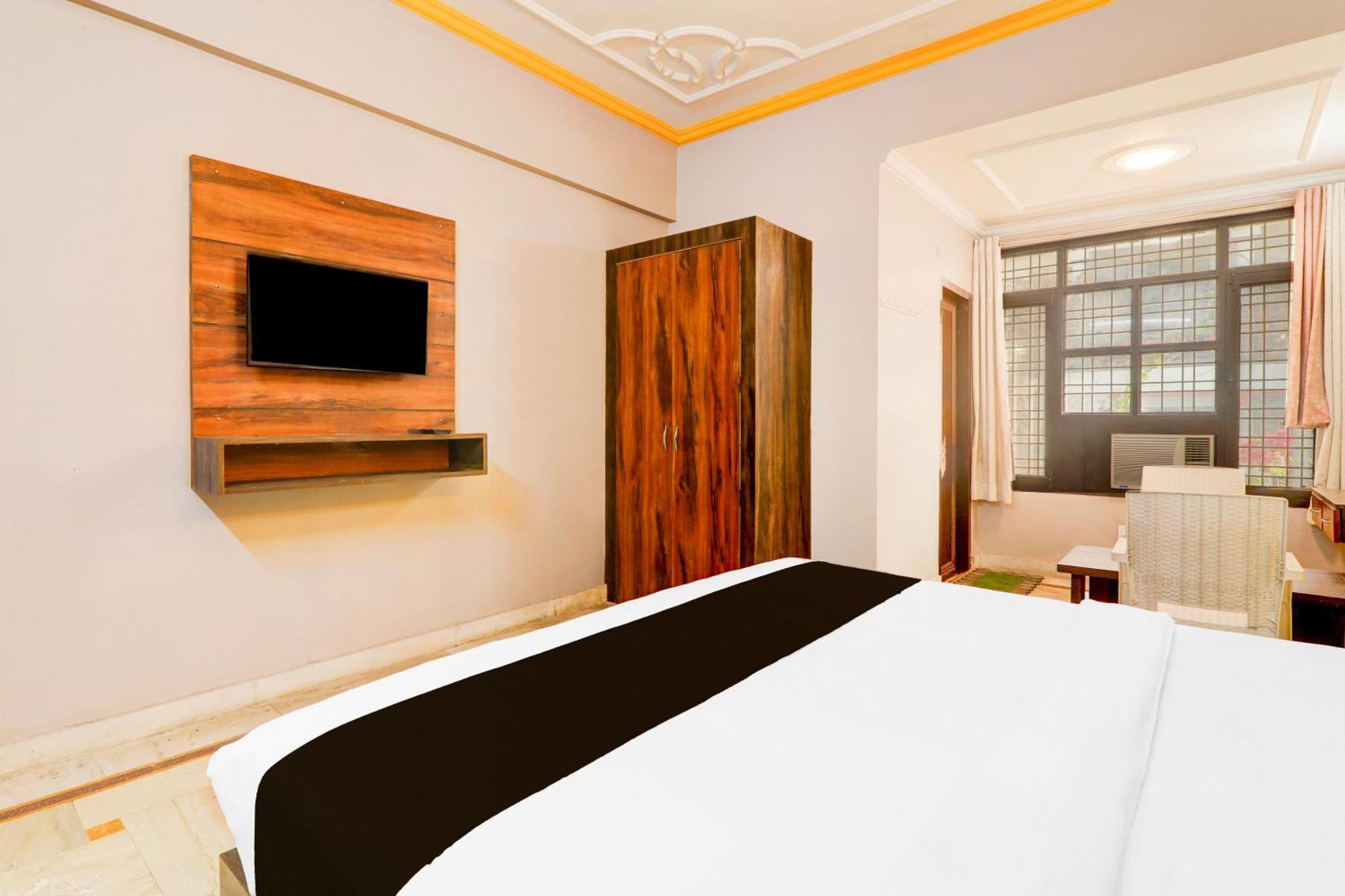 Super Hotel O Insaf Nagar Munshipuliya Formerly Vibrant Chinhat Kültér fotó