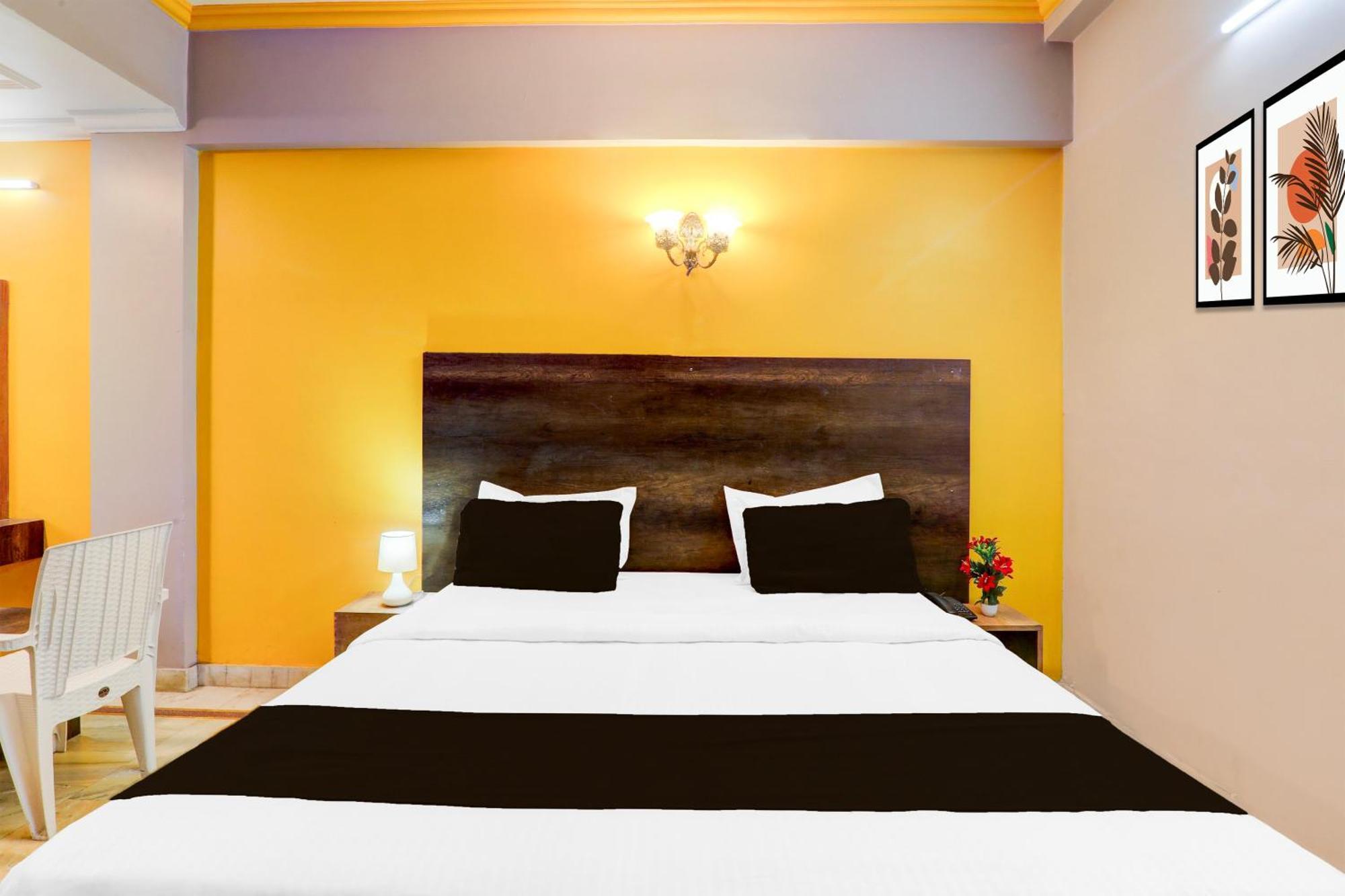 Super Hotel O Insaf Nagar Munshipuliya Formerly Vibrant Chinhat Kültér fotó